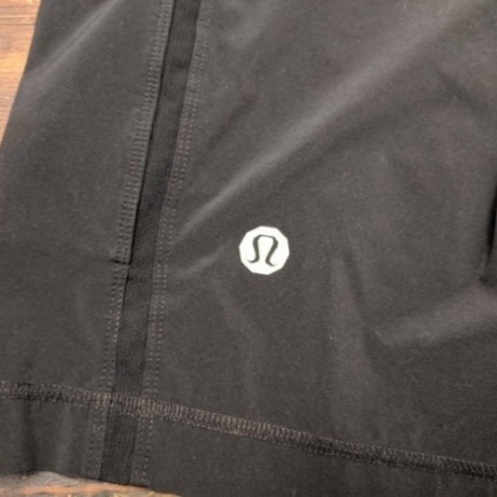 Lululemon Pace Breaker Men's Shorts - Lined